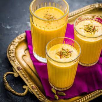 LASSI SWEET MANGO